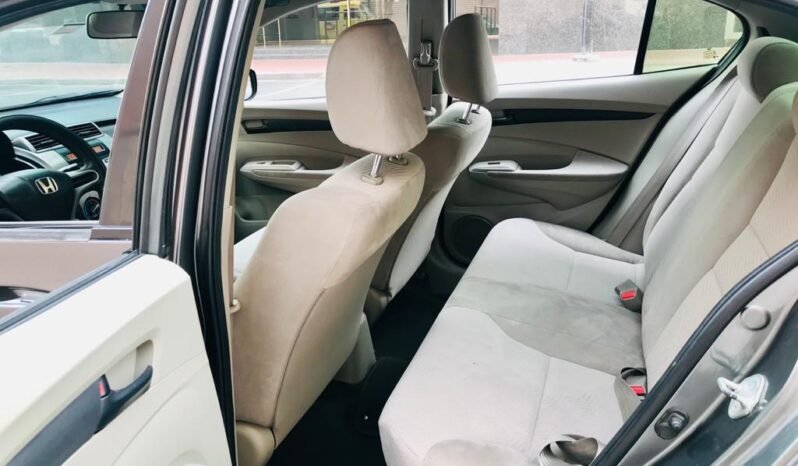 
								Honda City 2012 in Excellent Condition full									