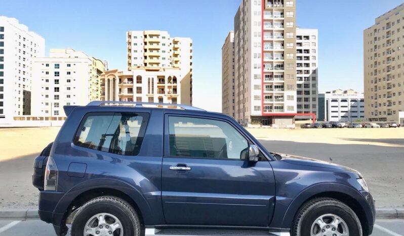 
								Mitsubishi Pajero 2009 / 2 Door / 4WD Excellent Condition full									